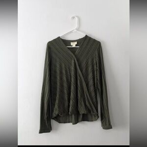 Maeve Audre Textured Top Long Sleeve Surplice Neck Large Olive Green